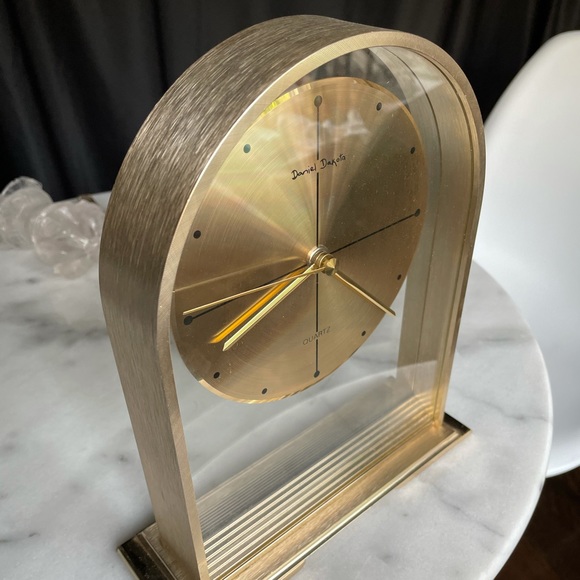 RARE Daniel Dakota Minimalist style clock - Picture 6 of 6